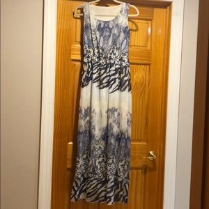 Sleeveless Maxi dress